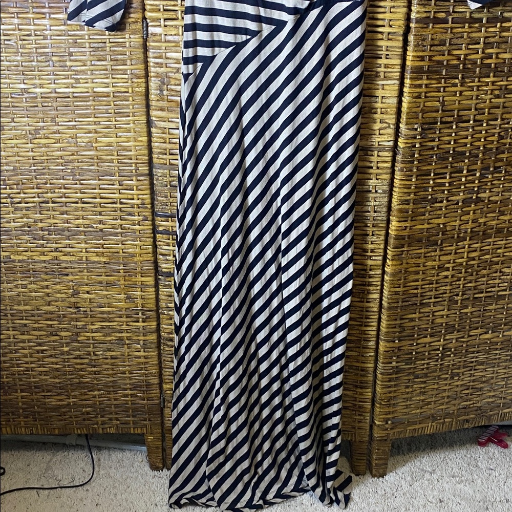 EUC beige by ECI, long sleeve cream, black striped super maxi tall girl dress M - Picture 3 of 9